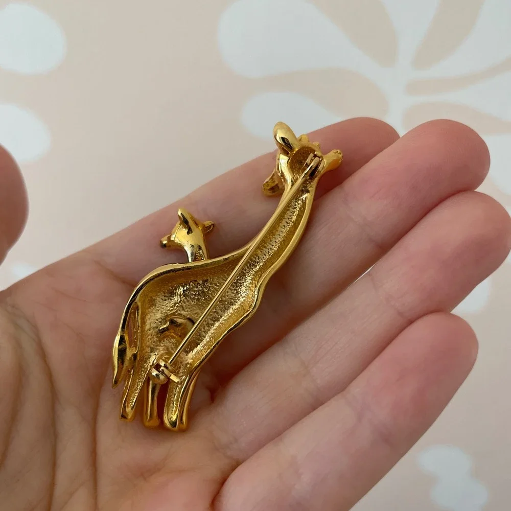 Vintage Gold Tone Enamel Mother and Baby Giraffe Brooch Safari Animal Pin